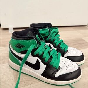 Nike Air Jordan Black and Green High top Sneakers